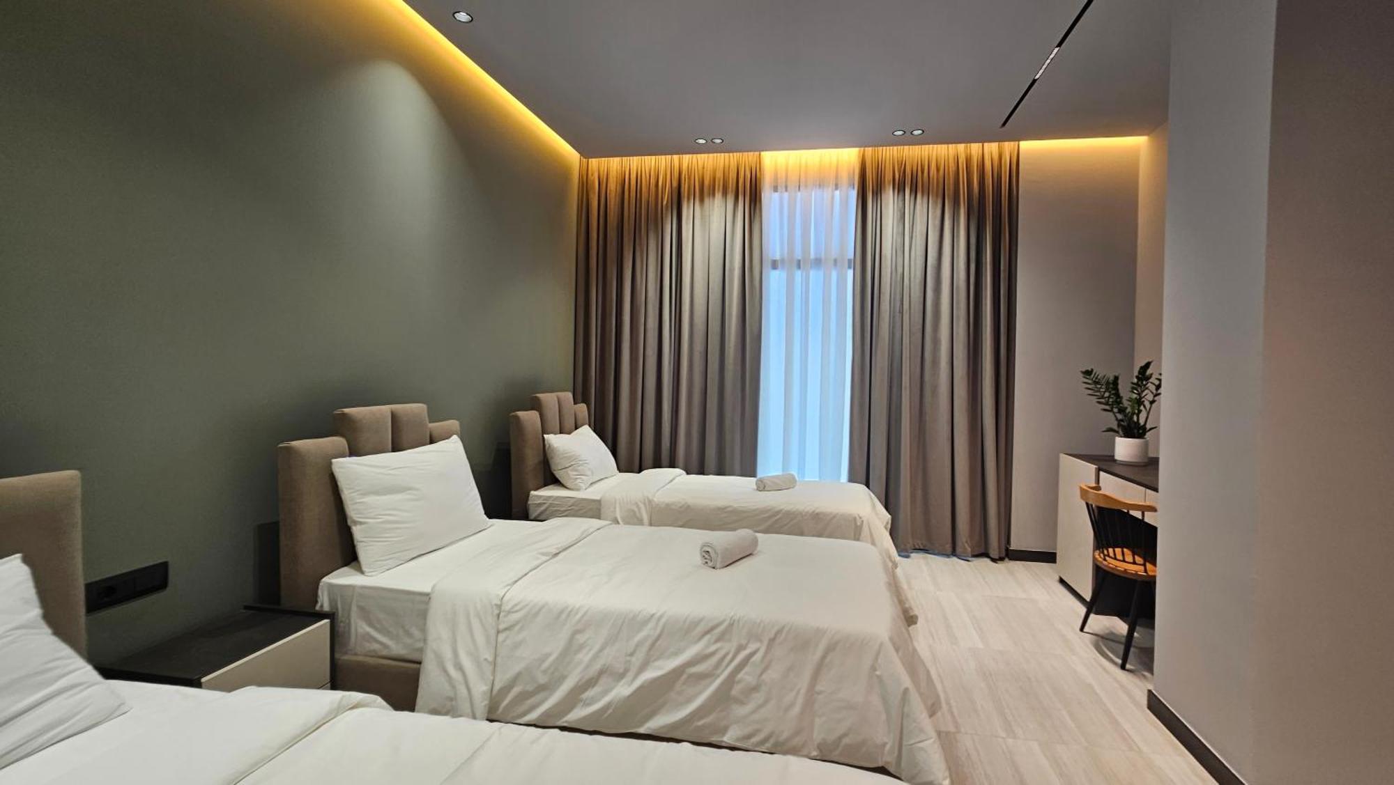 The Roots Boutique Hotel Shkoder Bagian luar foto