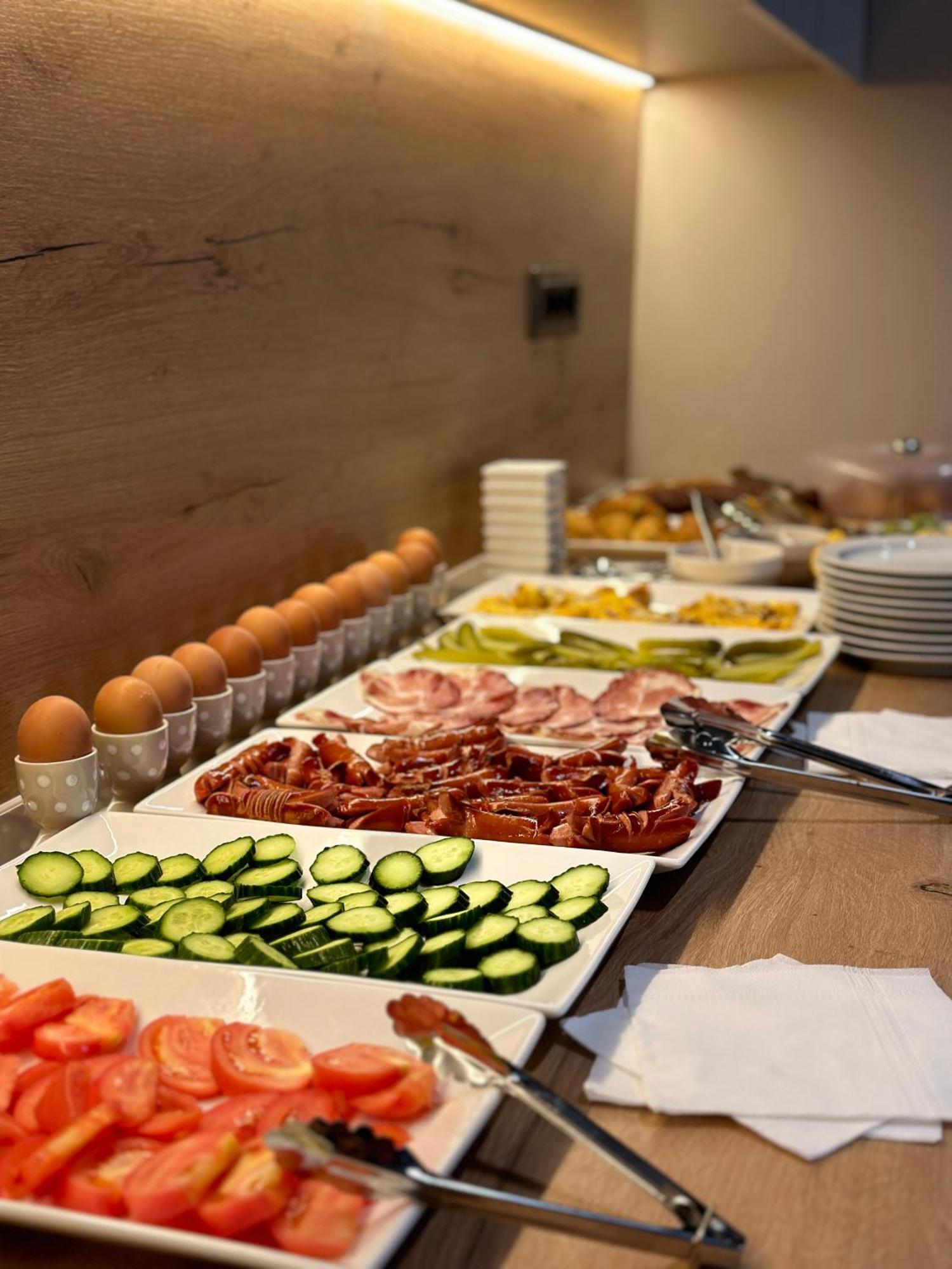The Roots Boutique Hotel Shkoder Bagian luar foto