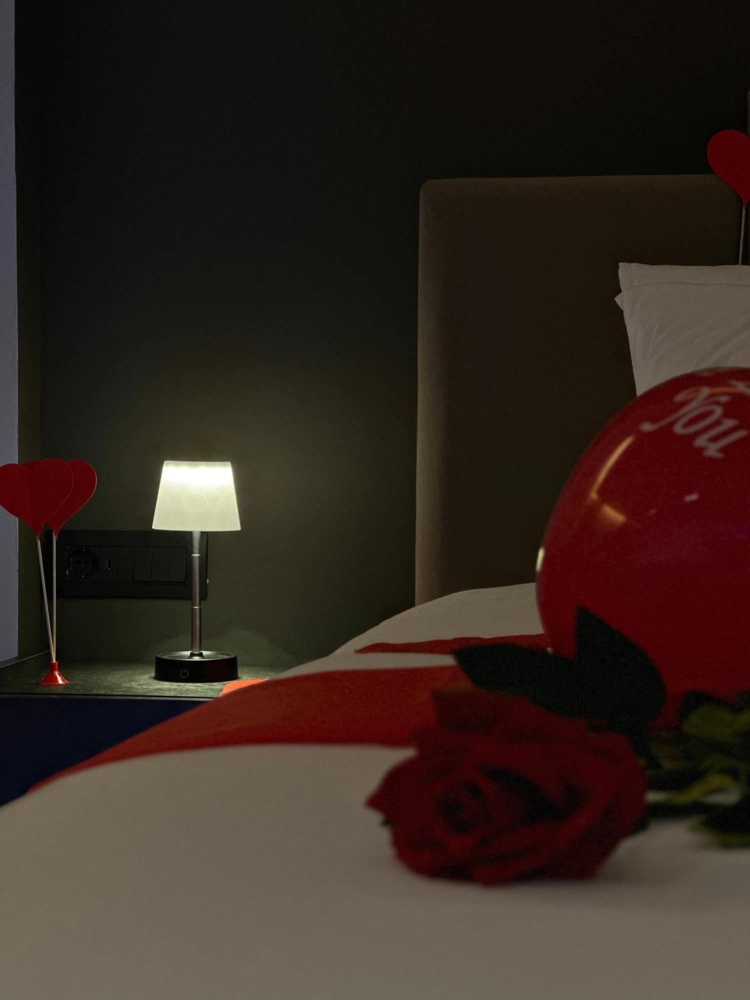 The Roots Boutique Hotel Shkoder Bagian luar foto